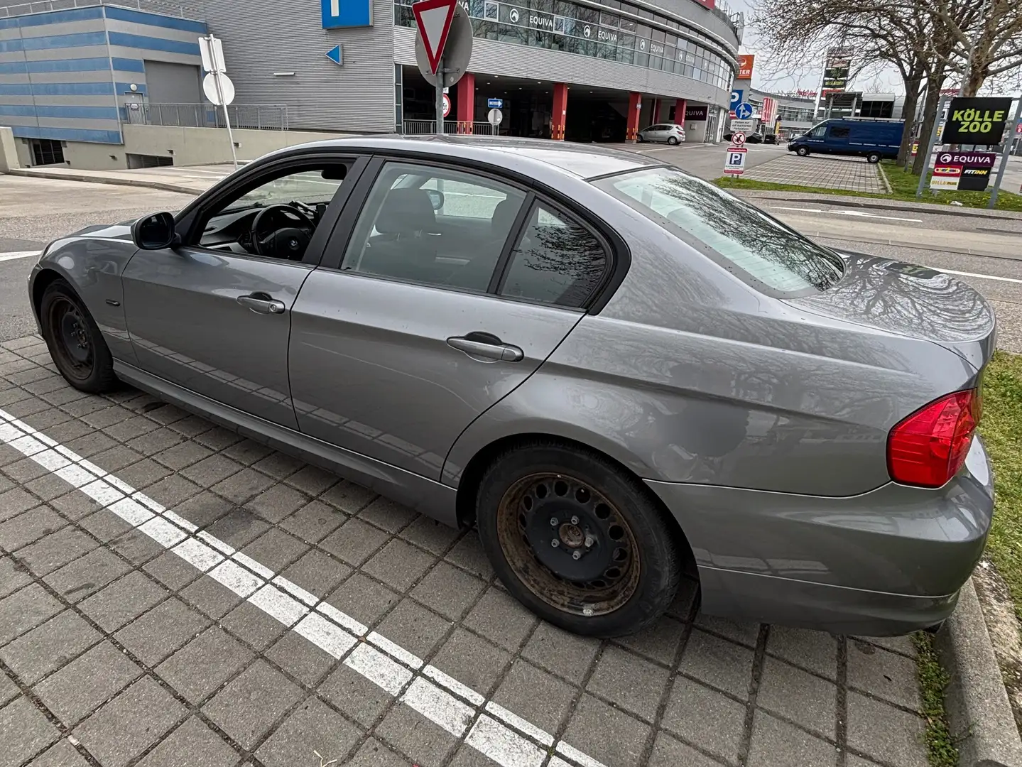BMW 316 316i Gri - 2