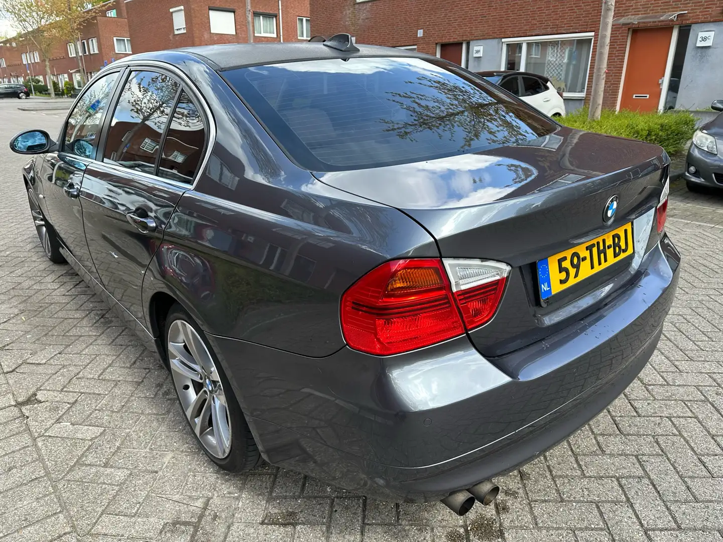 BMW 325 325i High Executive Grijs - 1