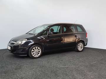 Benzine | Handgeschakeld | 2014 | 174.132 km | Navi | Radio | Airco | PDC