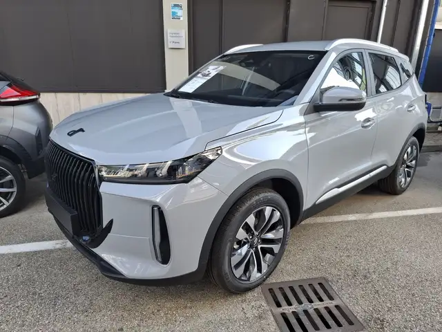 DR Automobiles DR5 view 13