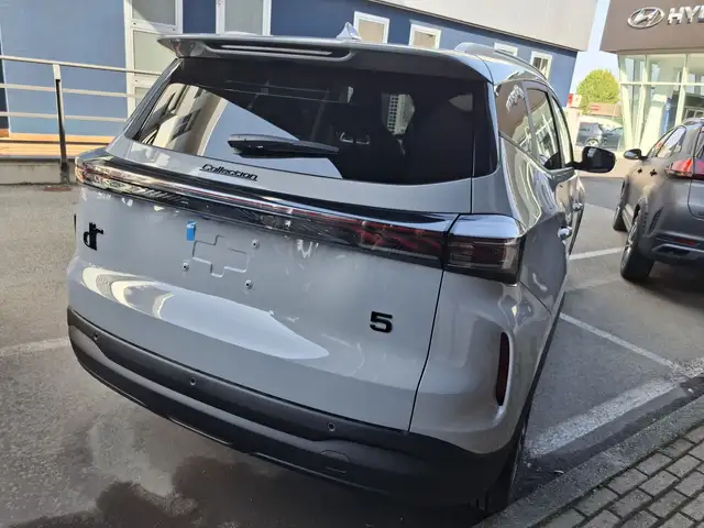 DR Automobiles DR5 view 11