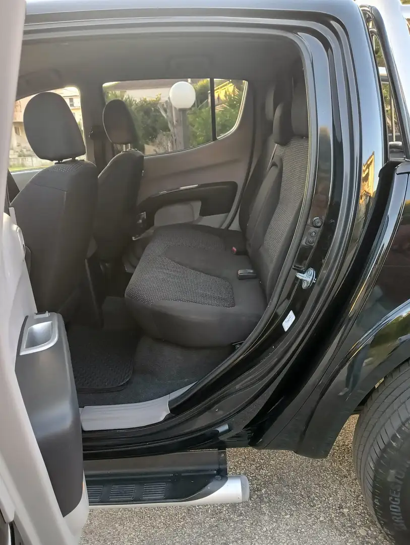 Mitsubishi L200 Nero - 1