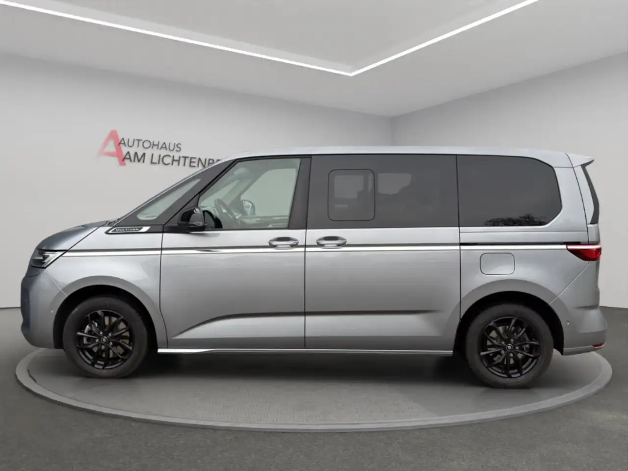 Volkswagen T7 Multivan Style KÜ 2.0 TSI LED+NAVI+7-SITZER+PANO+EASY OPEN 2