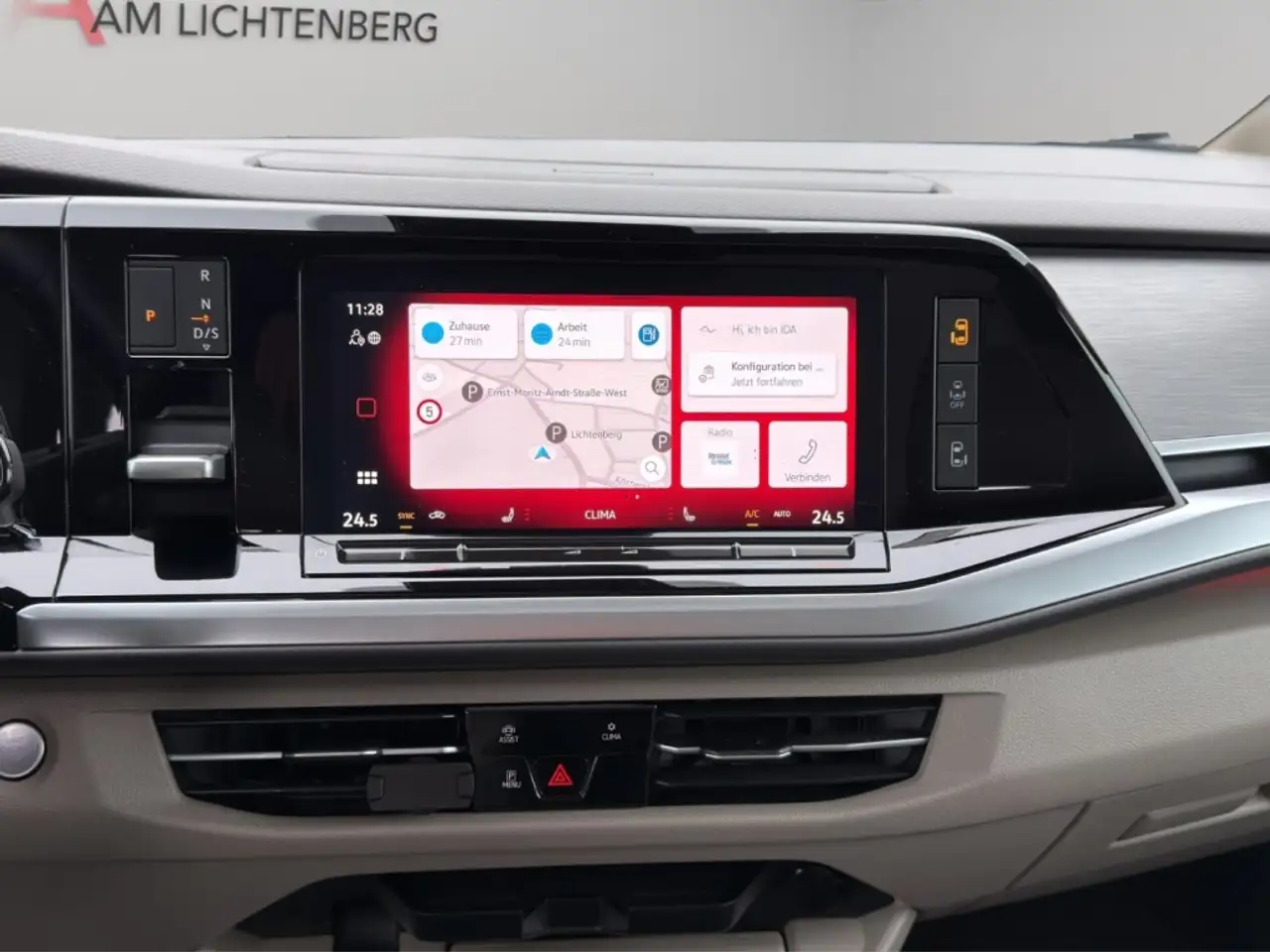 Volkswagen T7 Multivan Style KÜ 2.0 TSI LED+NAVI+7-SITZER+PANO+EASY OPEN 12