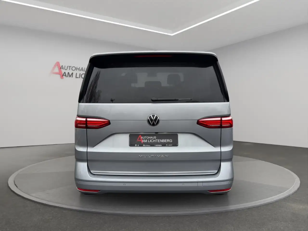 Volkswagen T7 Multivan Style KÜ 2.0 TSI LED+NAVI+7-SITZER+PANO+EASY OPEN 5