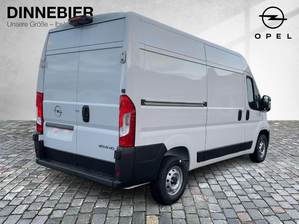 Opel Movano