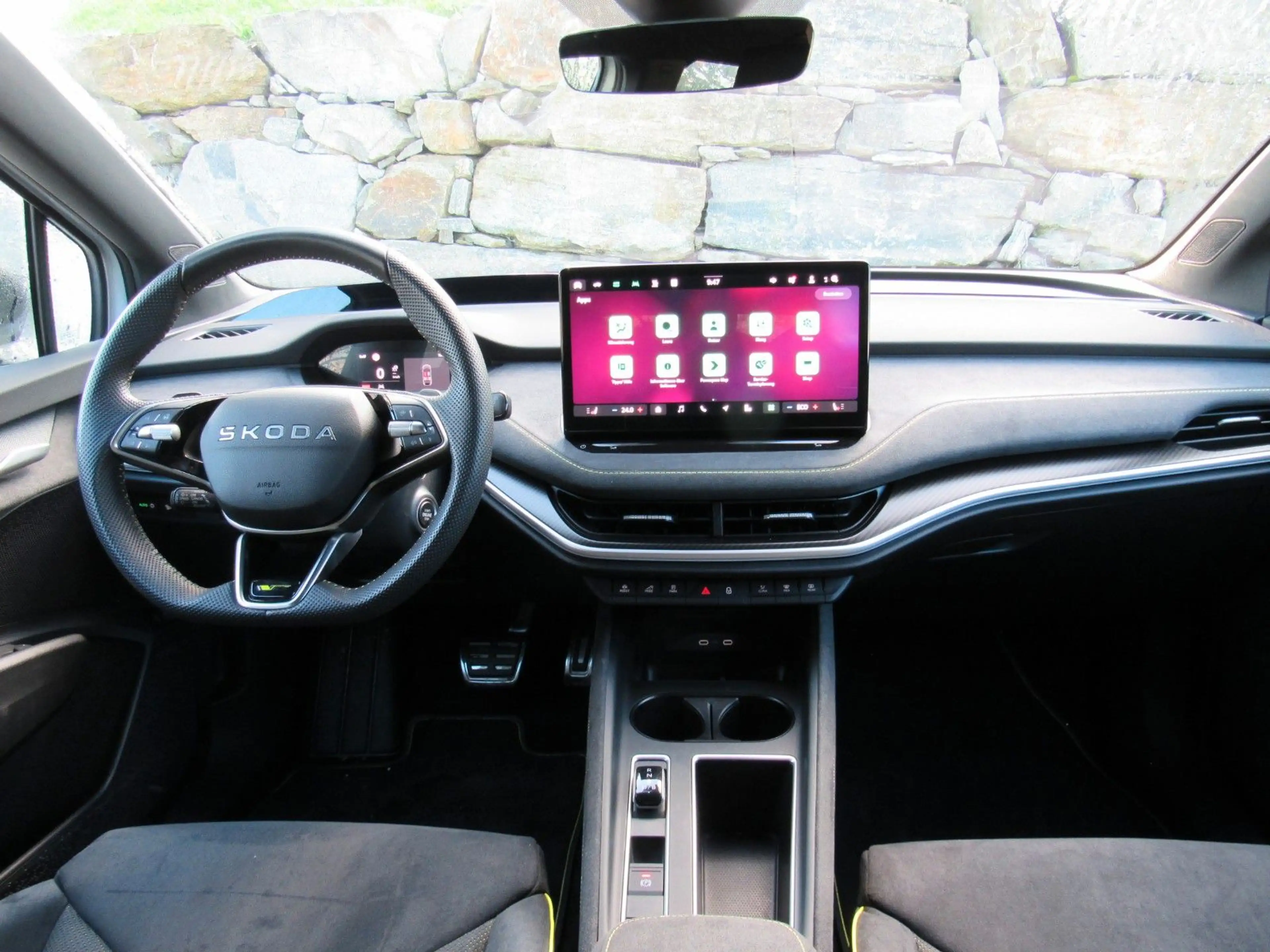Skoda Elroq RS 85x 4x4 250kW 360° WP DCC HUD 21'' — photo 15