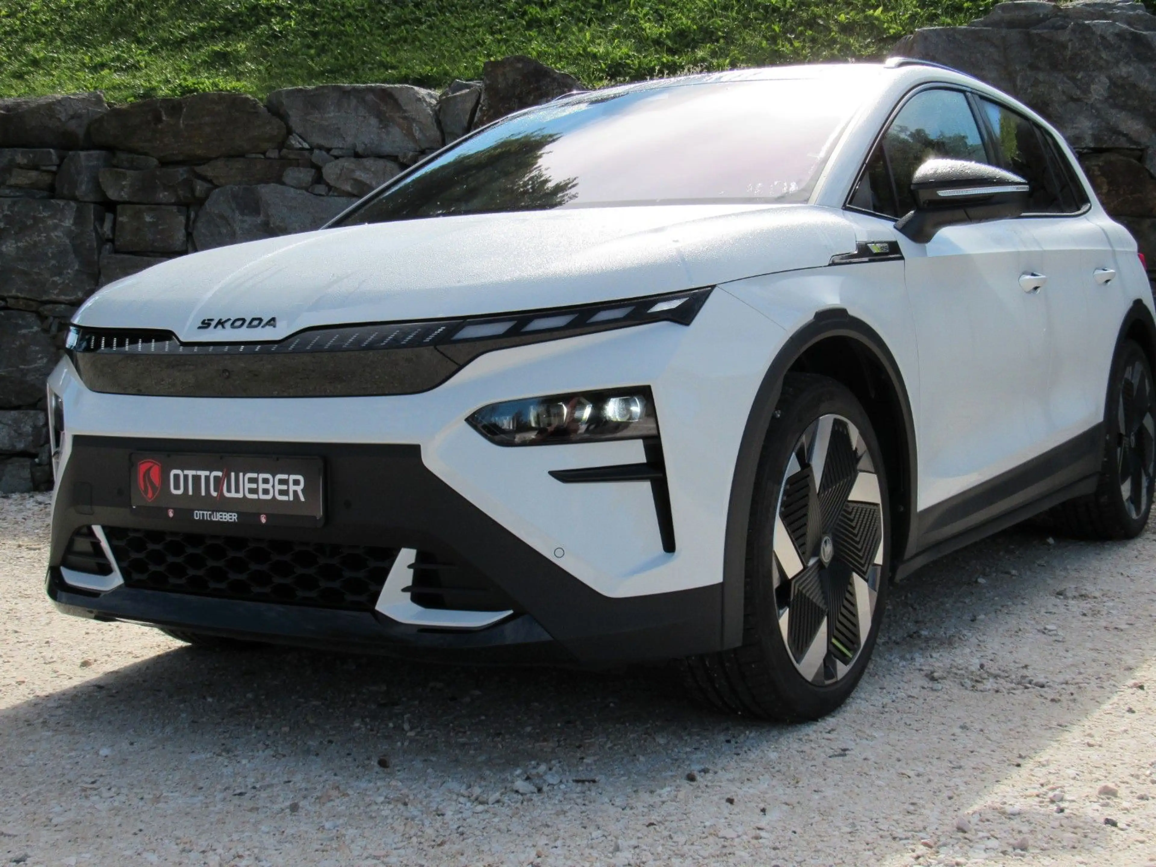 Skoda Elroq RS 85x 4x4 250kW 360° WP DCC HUD 21''