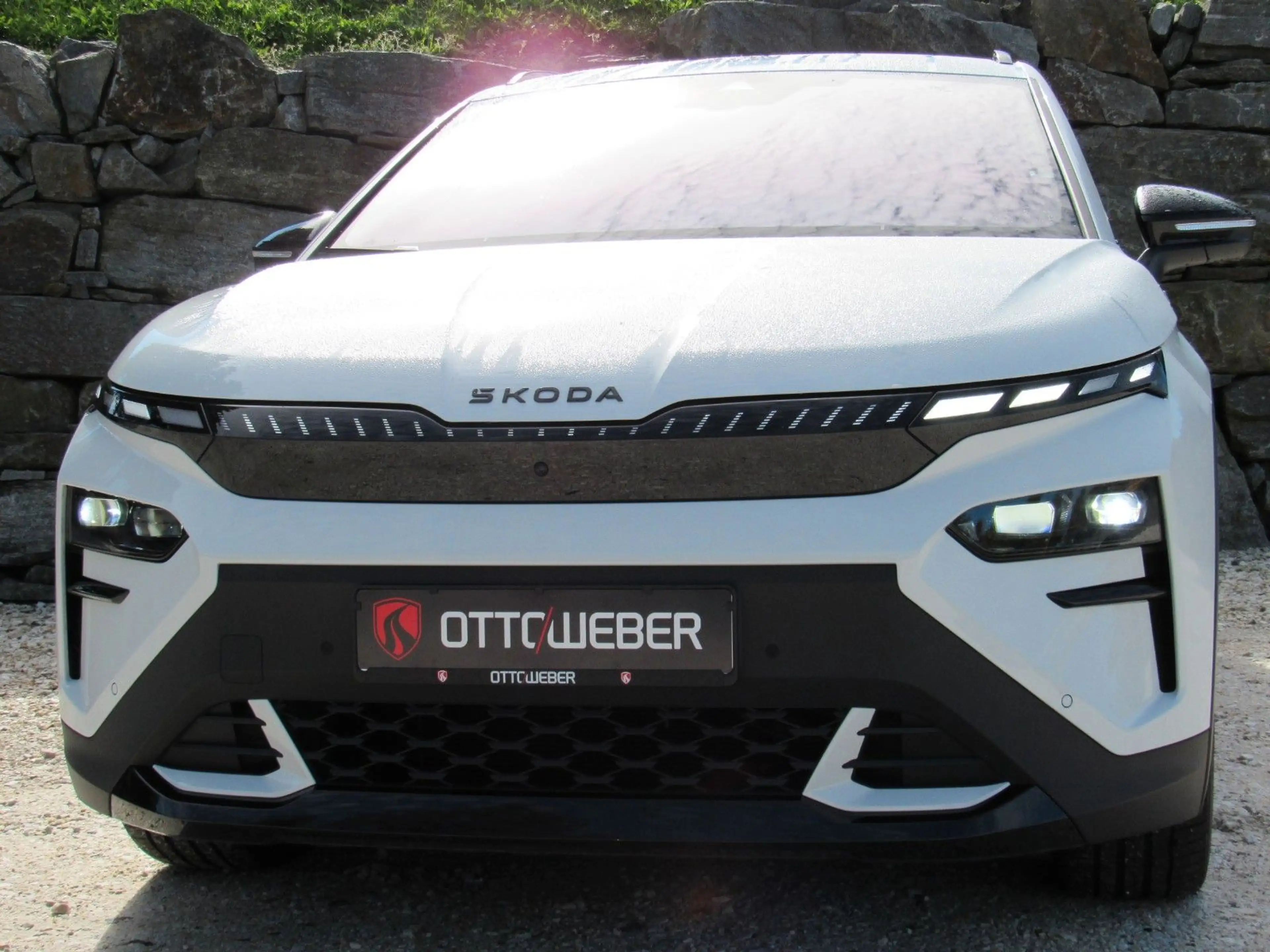 Skoda Elroq RS 85x 4x4 250kW 360° WP DCC HUD 21'' — photo 5