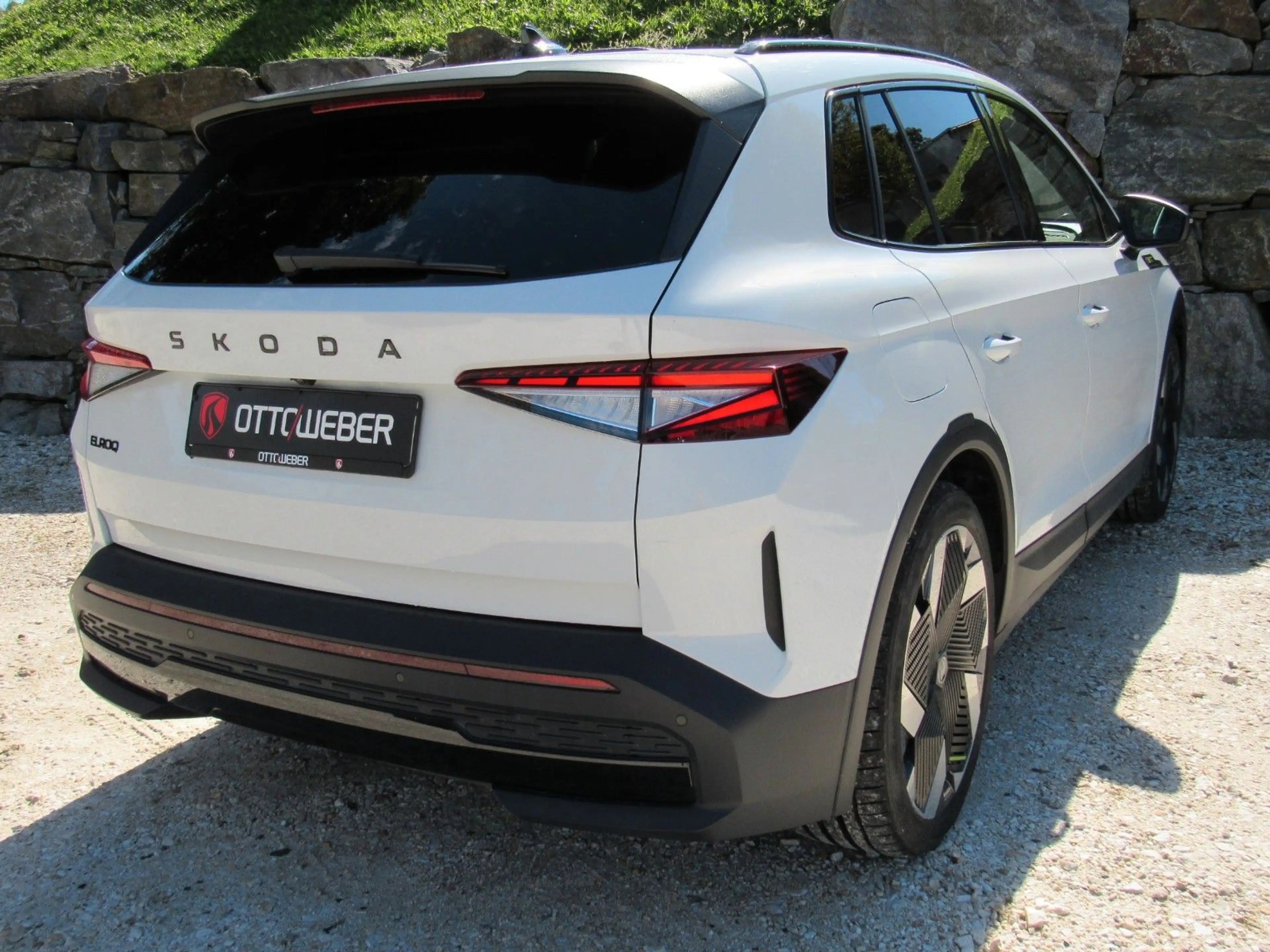 Skoda Elroq RS 85x 4x4 250kW 360° WP DCC HUD 21'' — photo 11