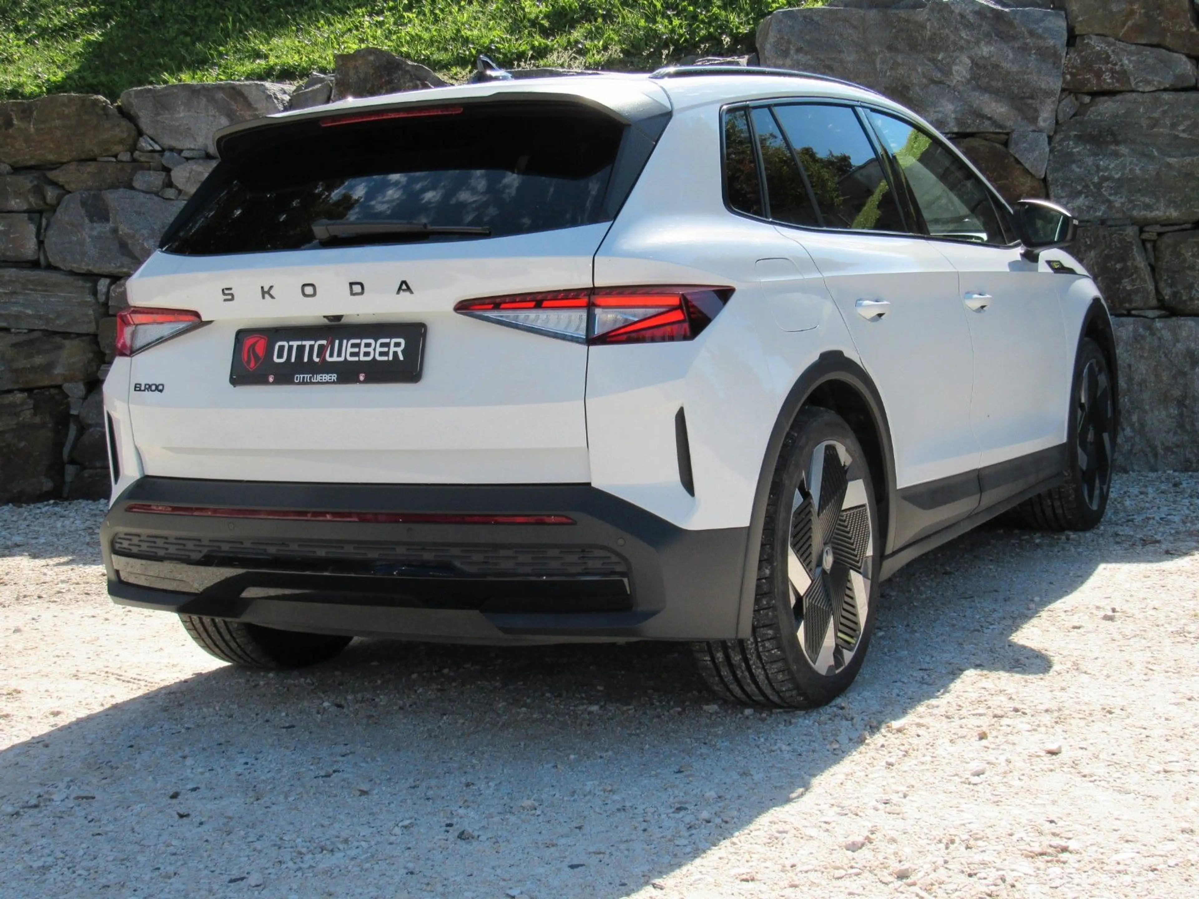 Skoda Elroq RS 85x 4x4 250kW 360° WP DCC HUD 21'' — photo 10