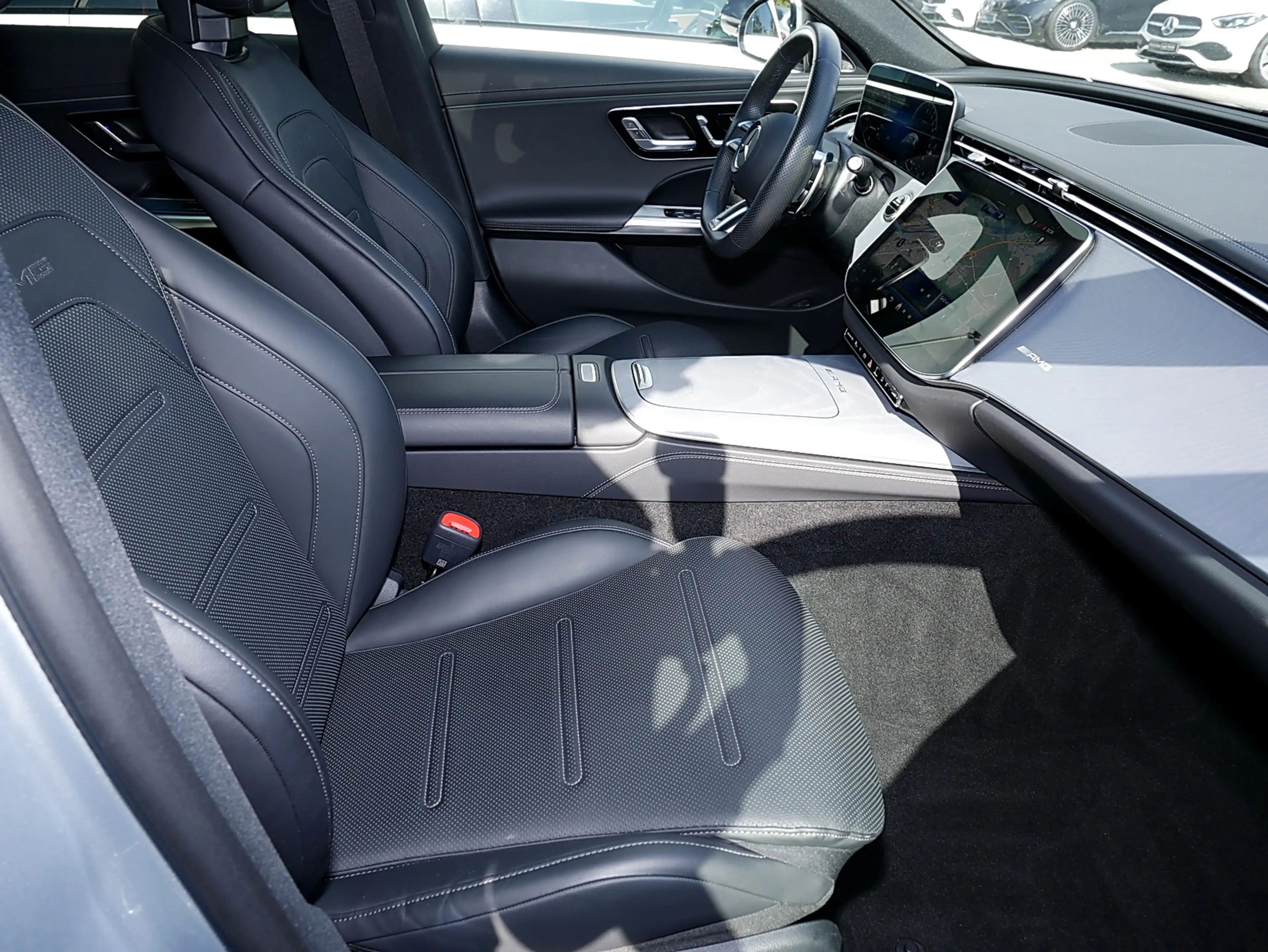 Mercedes-Benz E 53 AMG 4M+ Hybrid Limousine PREMIUM+SITZKLIMA+ — photo 6