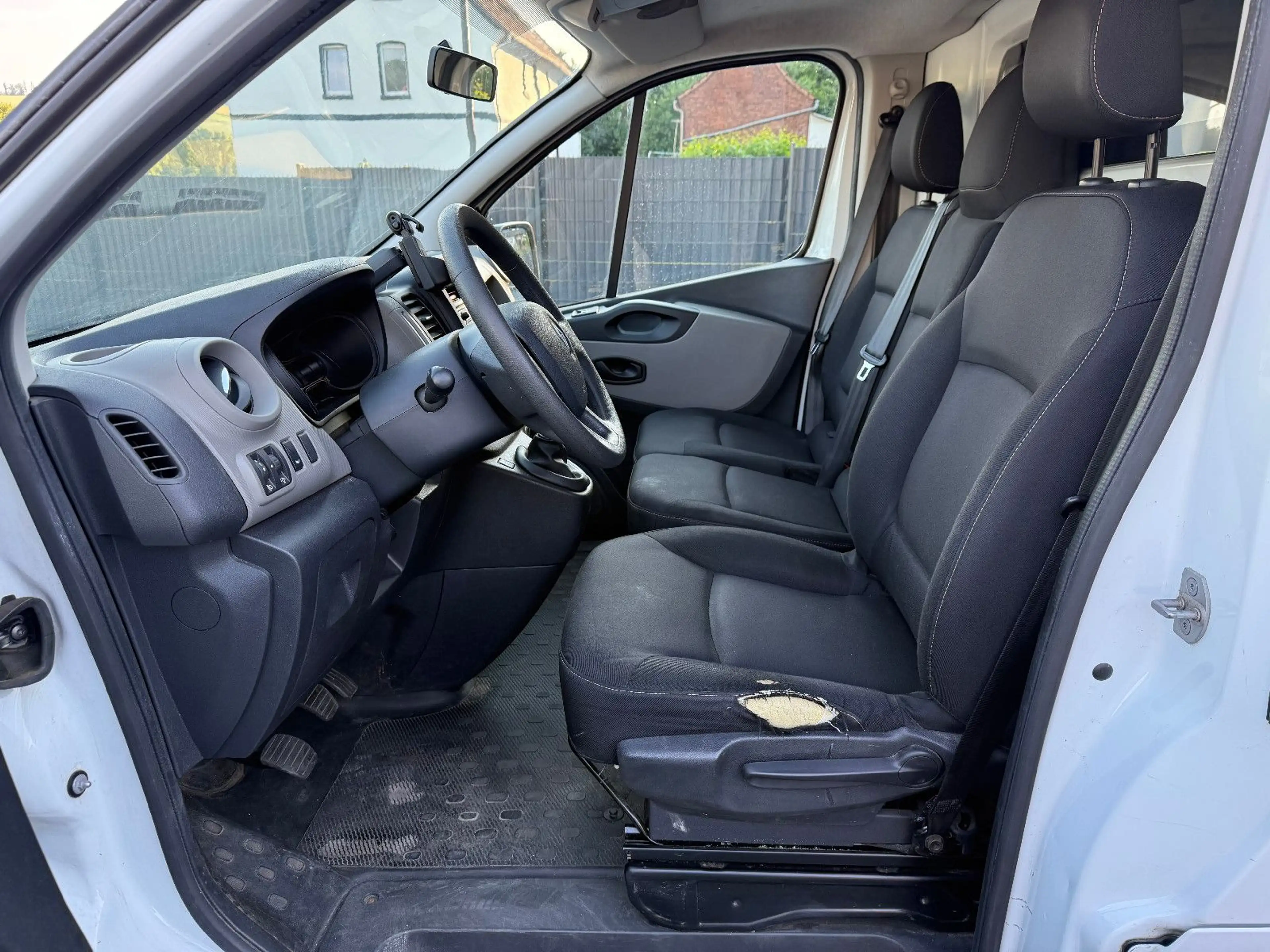 Renault Trafic 1.6 dCi Kasten Komfort KLIMA/Keyless Go — photo 10