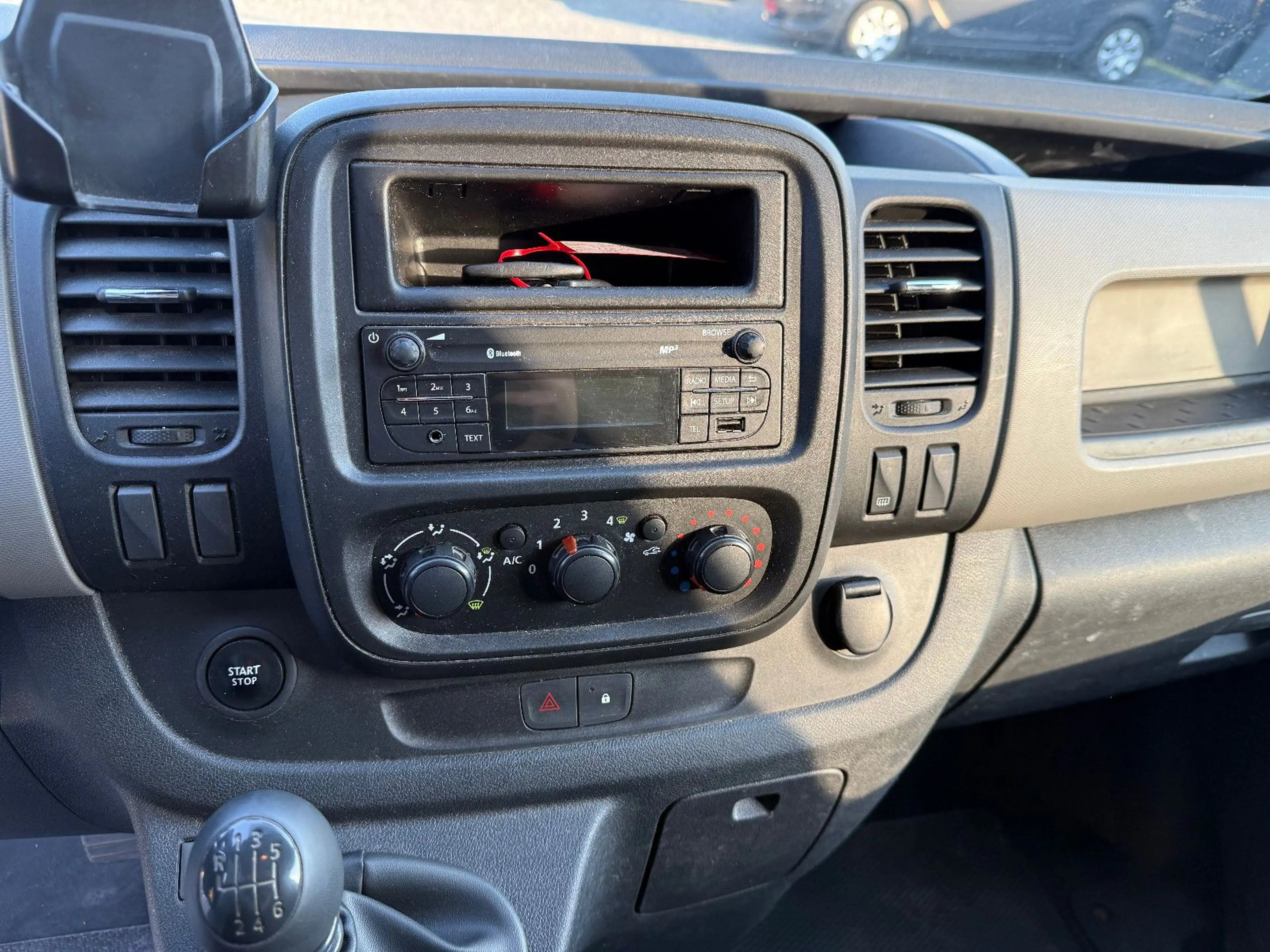 Renault Trafic 1.6 dCi Kasten Komfort KLIMA/Keyless Go — photo 13