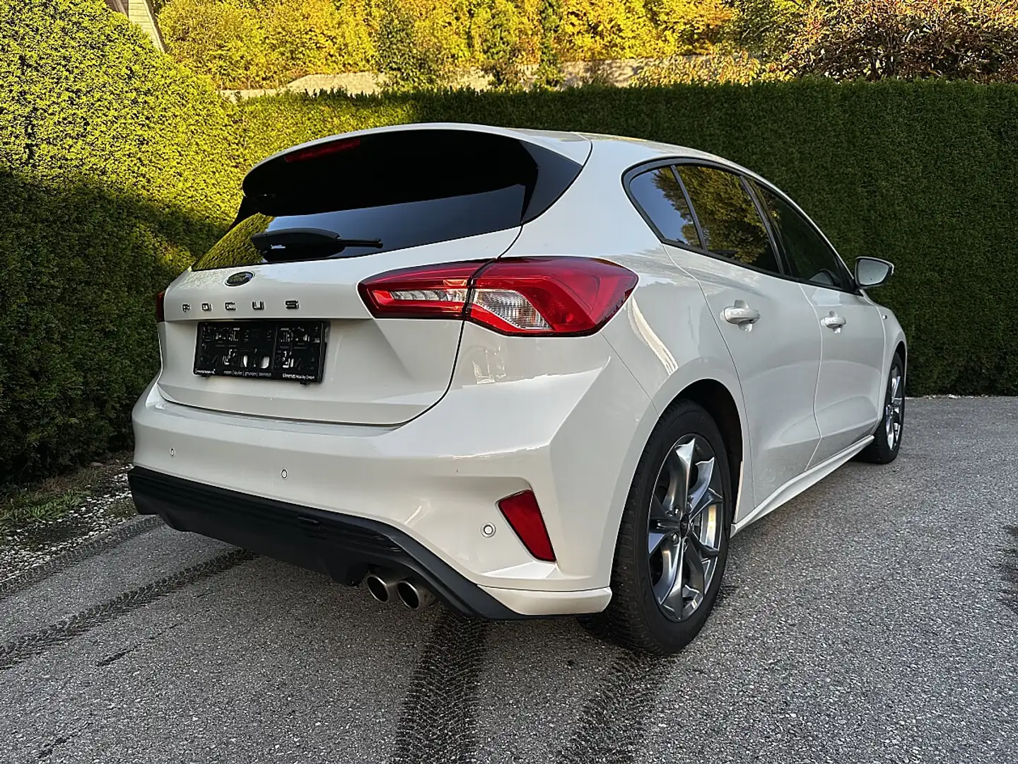 Ford Focus 1.5 EcoBlue ST-Line Weiß - 2