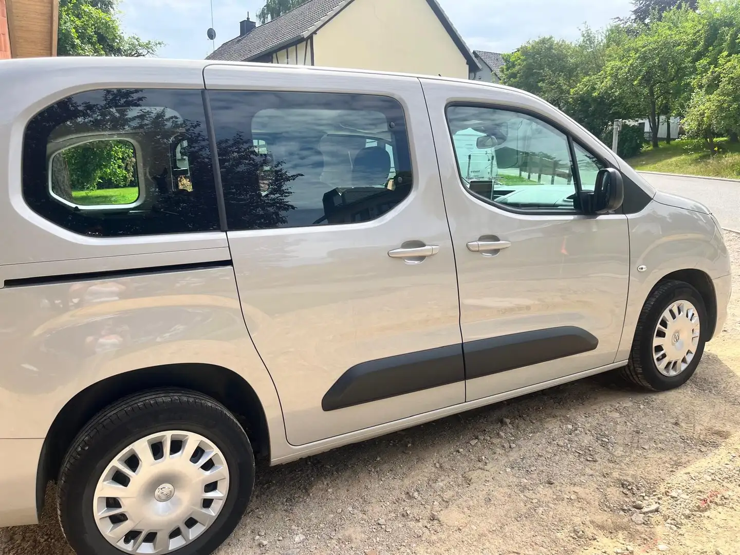 Opel Combo Life Beige - 2