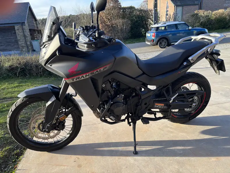 Honda XL 750 Transalp - foto 2