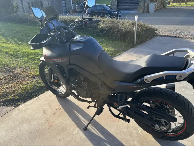 Honda XL 750 Transalp - foto 5