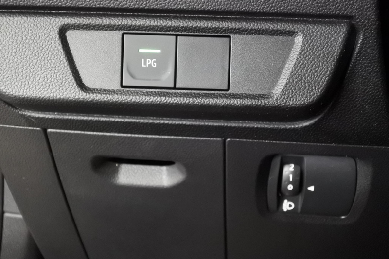 Dacia Jogger 1.0 TCe Bi-Fuel Comfort 7zit Pack Assist/ Nav Trek — photo 17