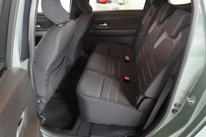 Dacia Jogger 1.0 TCe Bi-Fuel Comfort 7zit Pack Assist/ Nav Trek — photo 32