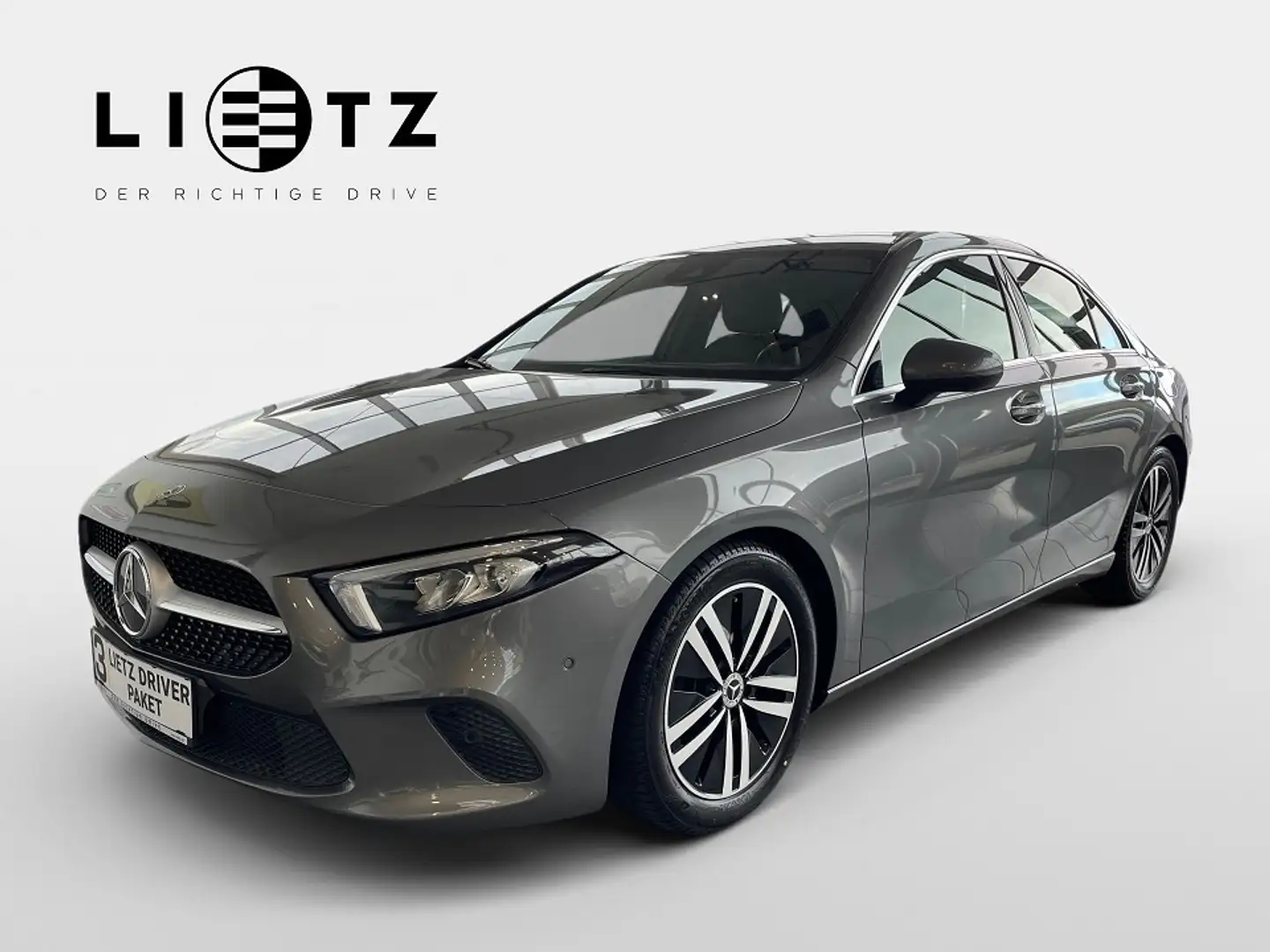 Mercedes-Benz A 180 d Limousine AT inkl. Advantage-, Park-, Sitz- Grijs - 1