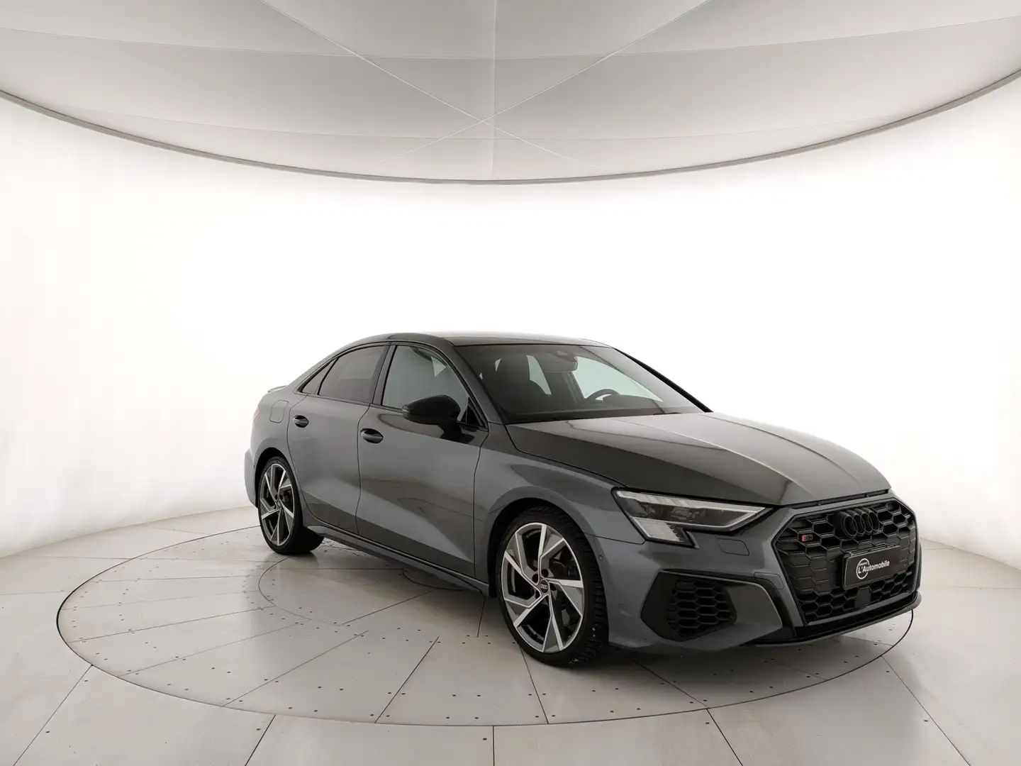 Audi A3 A3 Sedan S3 2.0 tfsi Sport Attitude quattro s-tron Grau - 1