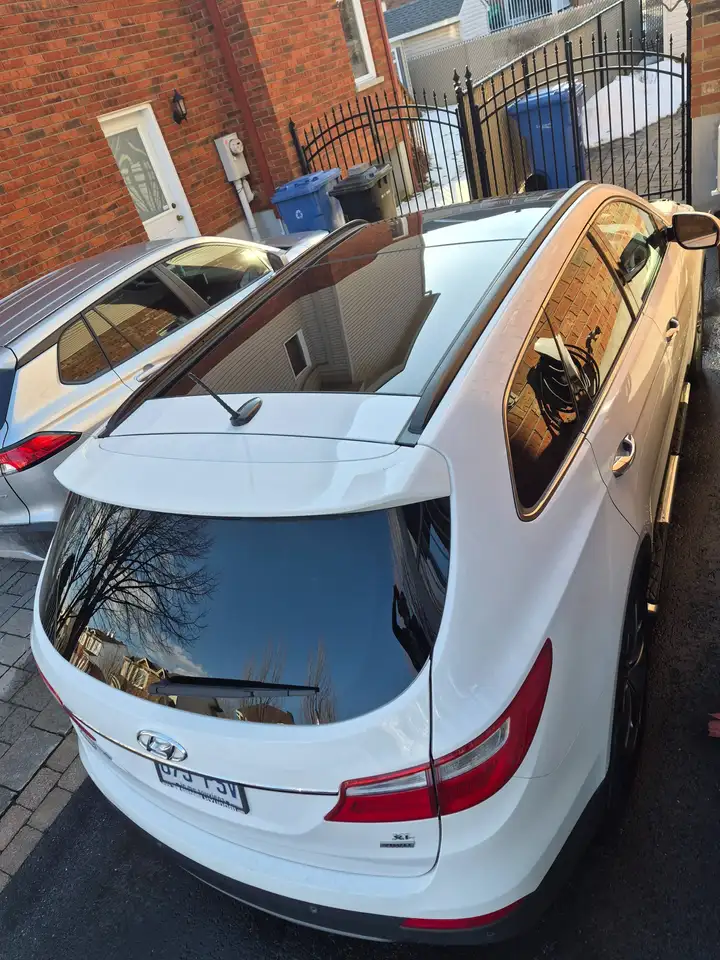 Hyundai SANTA FE снимка Hyundai SANTA FE