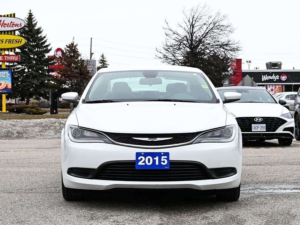 2015 Chrysler 200