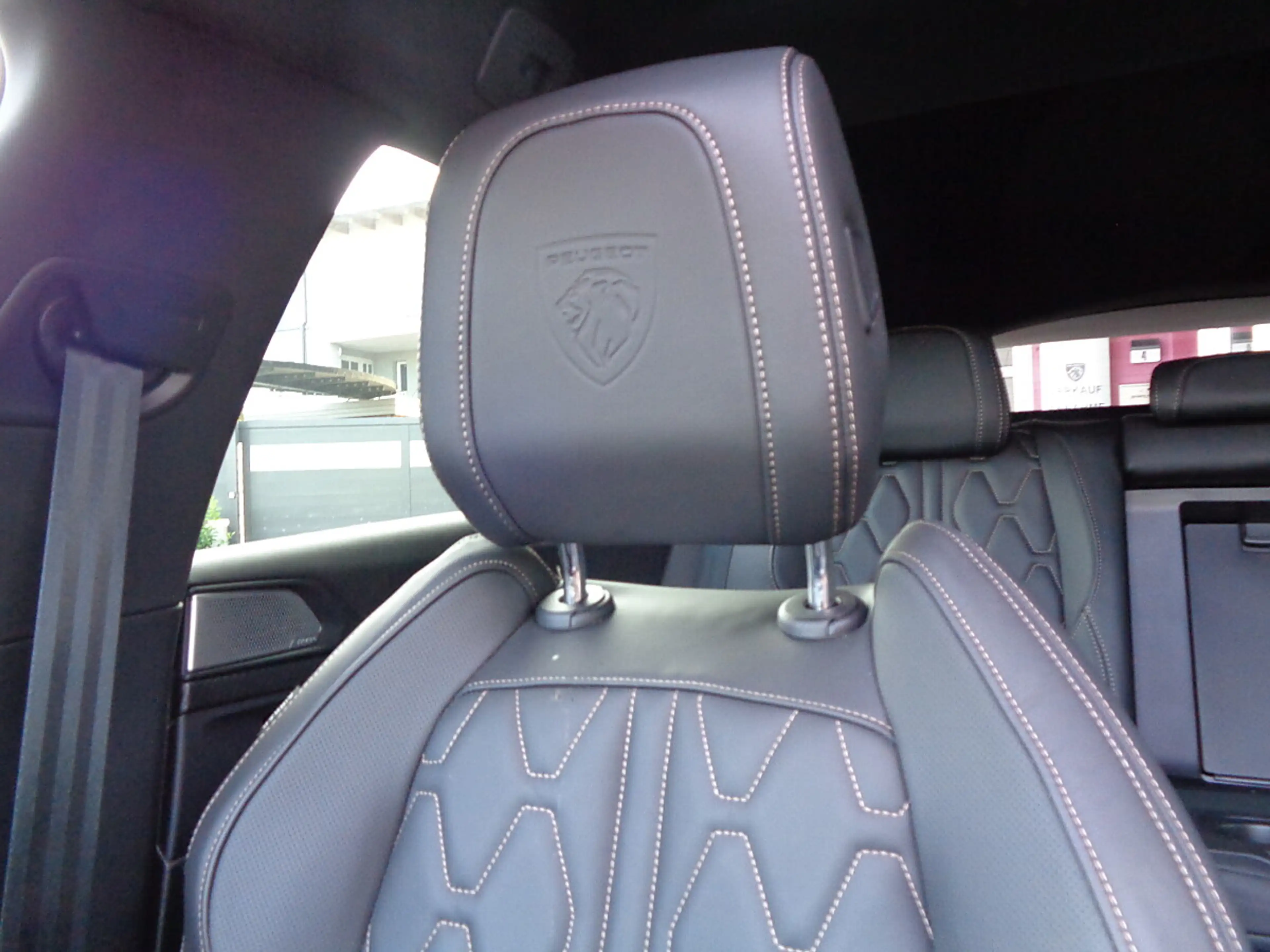 Peugeot 508 SW Hybrid 225 PHEV e-EAT8 Allure Automatik SCHI... — photo 7