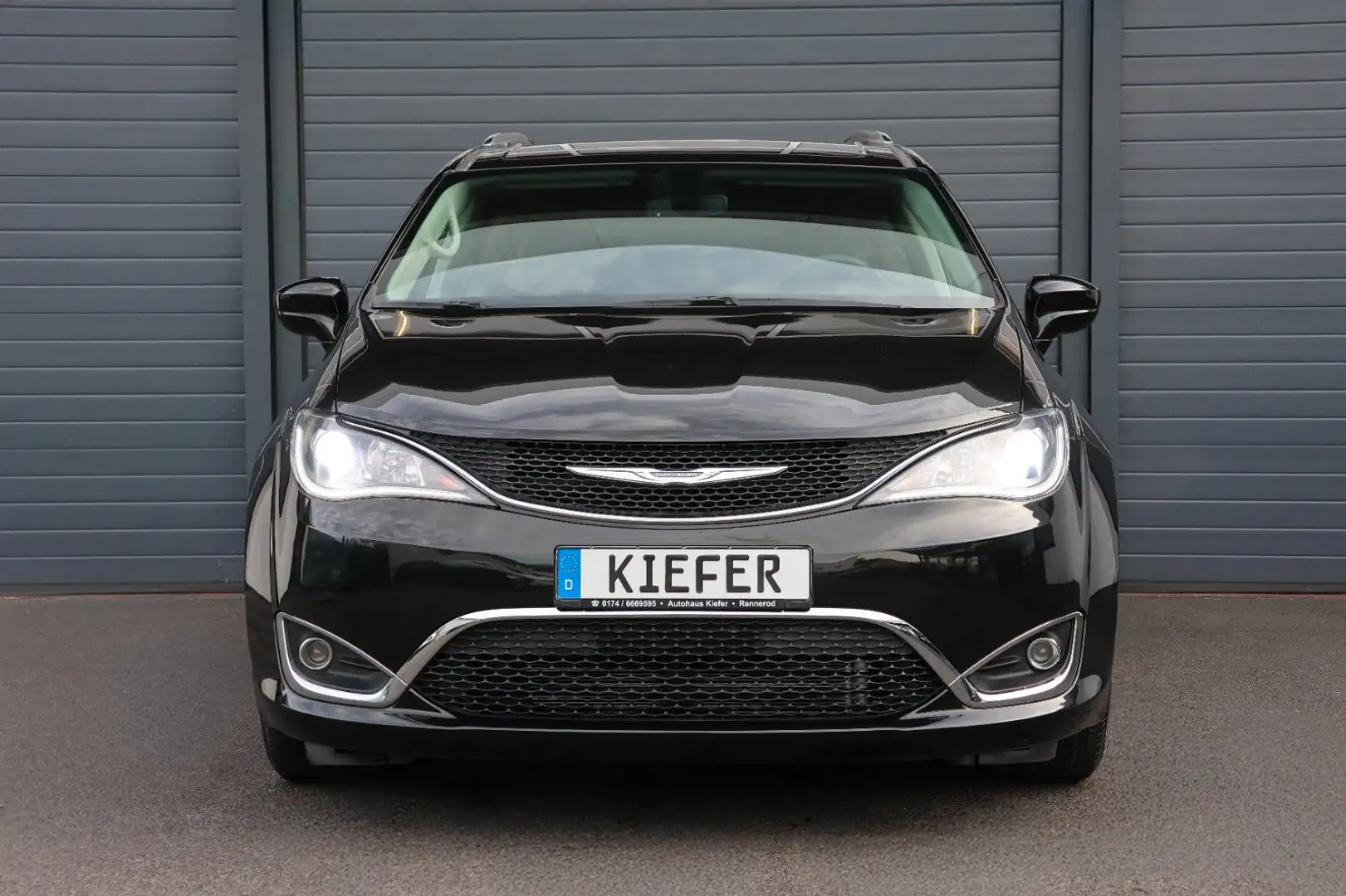 Chrysler Pacifica 3.6 V6/8-Sitze/SHZ/CarPlay/KAMERA/TOTW Schwarz - 2