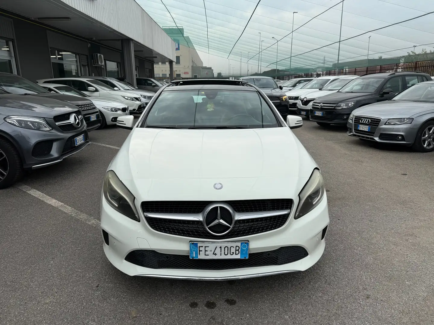 Mercedes-Benz A 180 cdi Sport auto E6 / TETTO PANORAMICO Bianco - 2