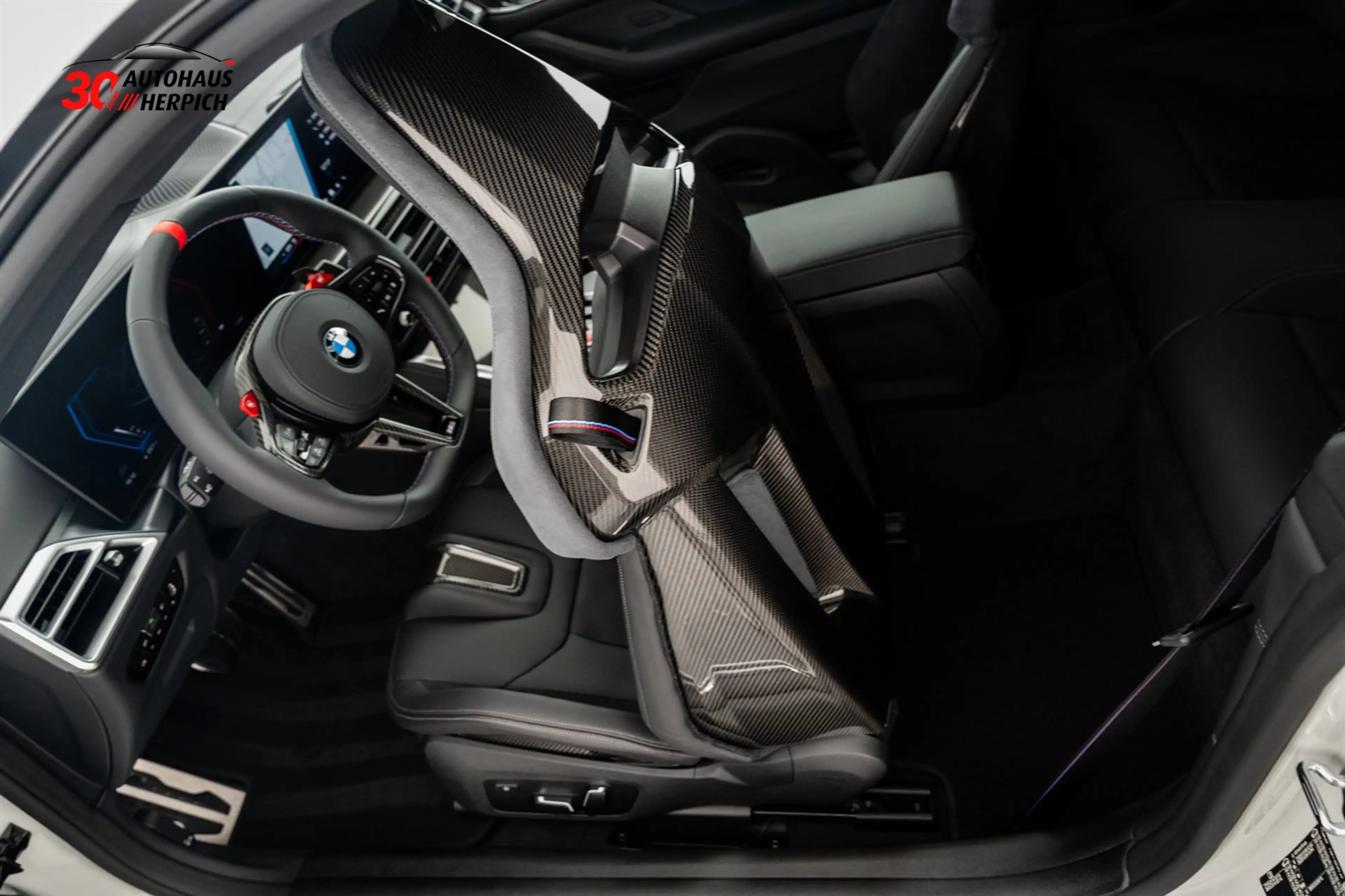 BMW M4 Competition RWD Heckantrieb MDrive Carbon H&K — photo 10