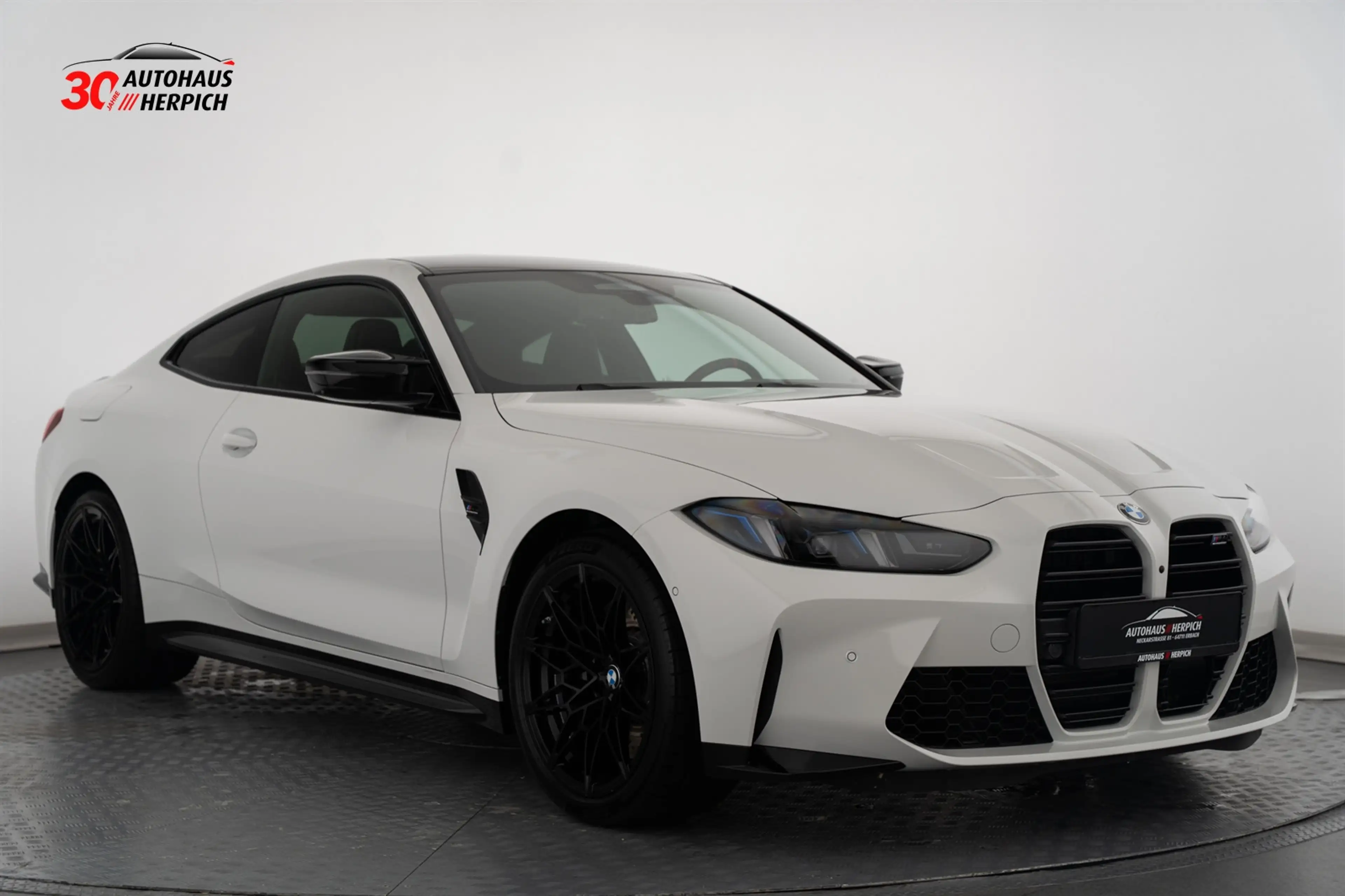 BMW M4 Competition RWD Heckantrieb MDrive Carbon H&K — photo 7