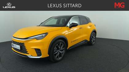Lexus LBX Emotion 2WD, TECH PACK!