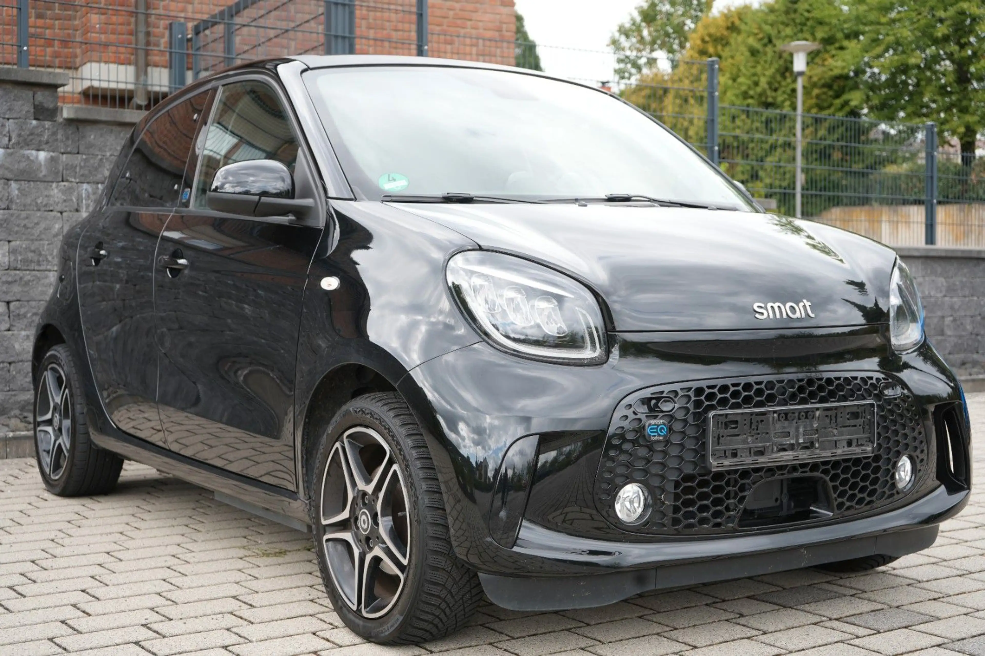 smart forFour electric drive 60kW EQ pulse/1.Hand/Pano/MwSt — photo 3