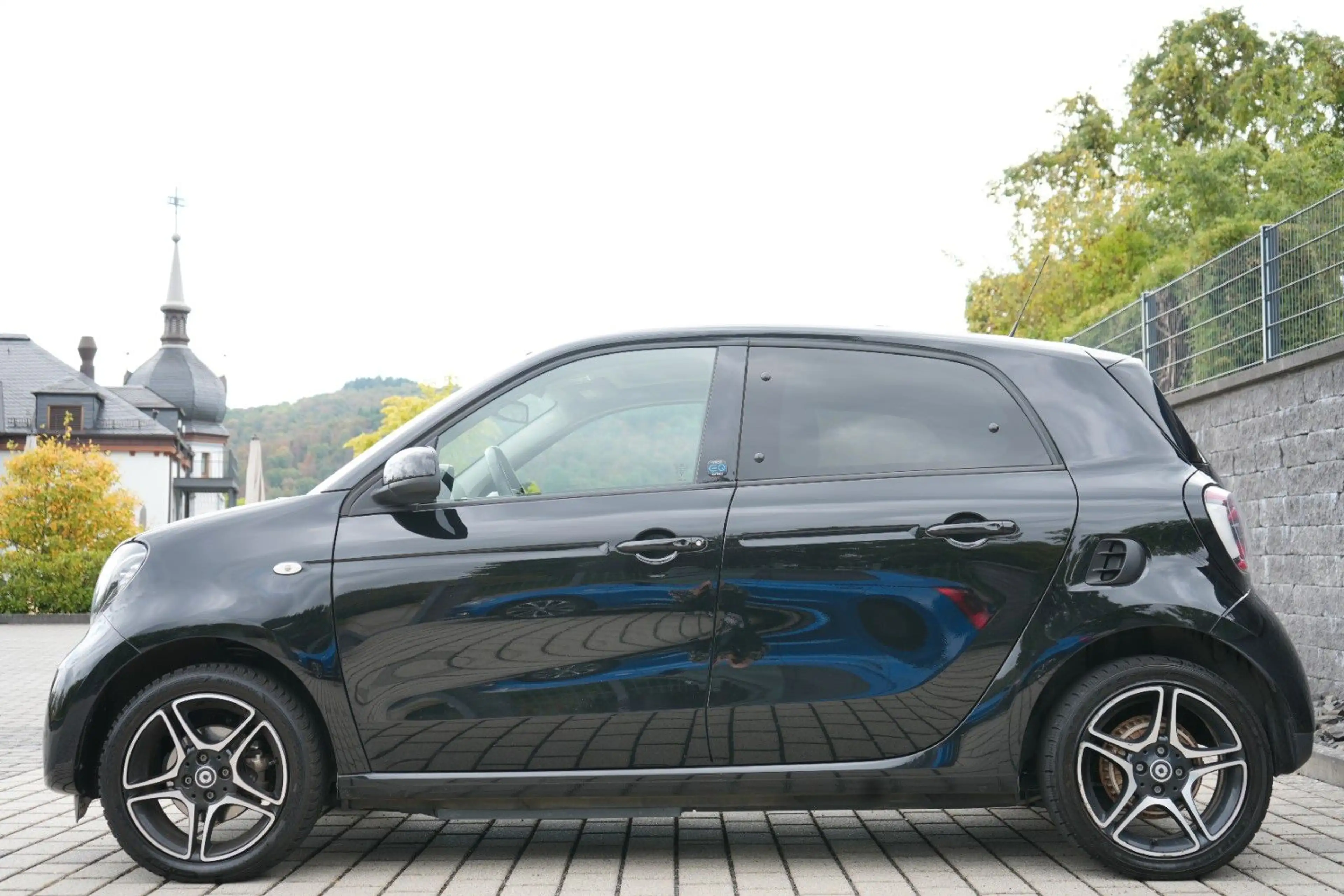 smart forFour electric drive 60kW EQ pulse/1.Hand/Pano/MwSt — photo 9