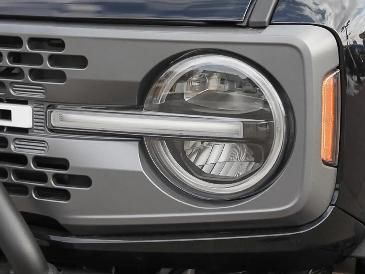 Ford Bronco снимка Ford Bronco
