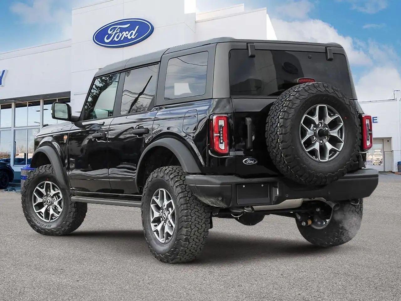 Ford Bronco снимка Ford Bronco