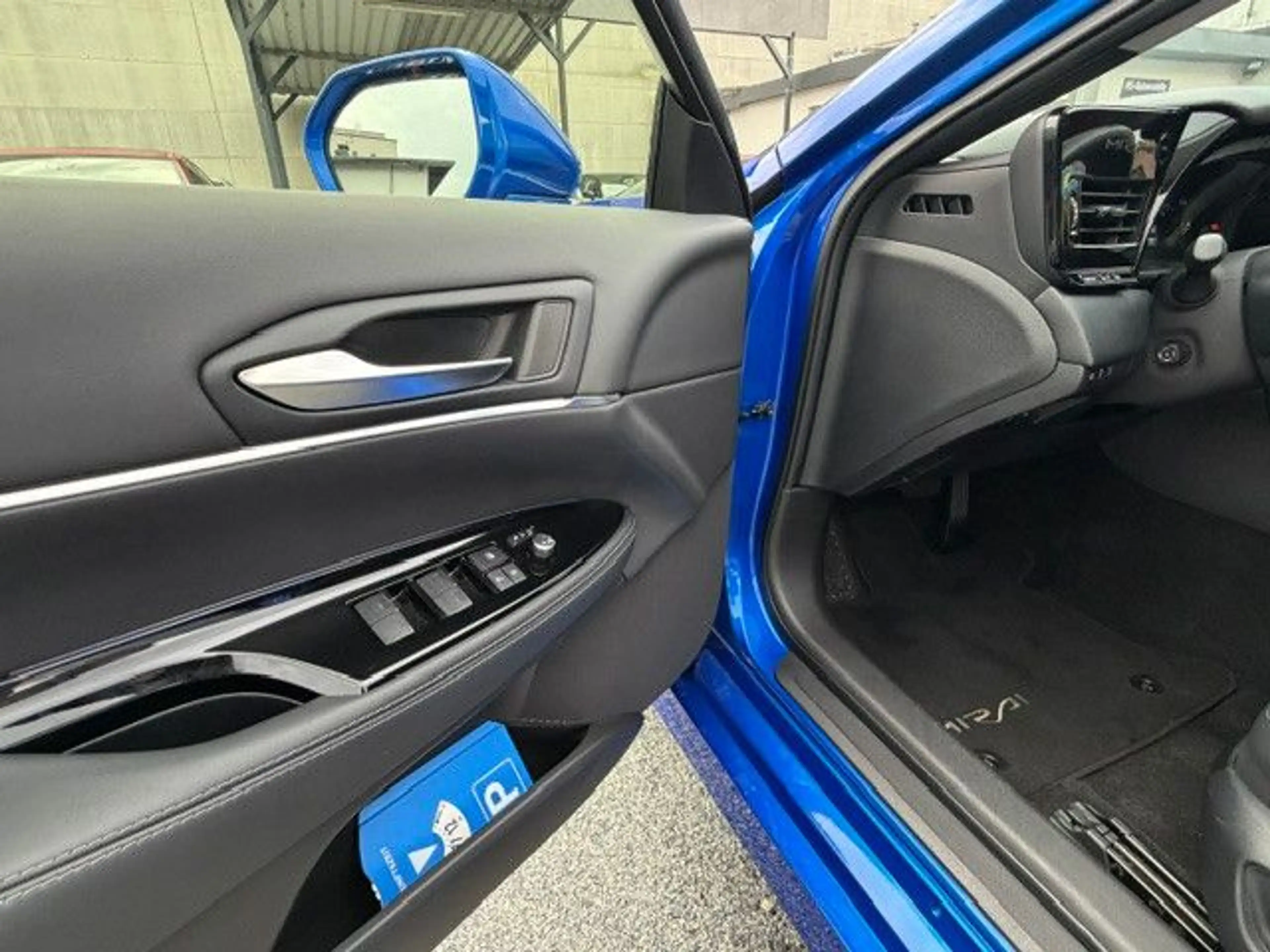 Toyota Mirai Executive 1 Hand — photo 9