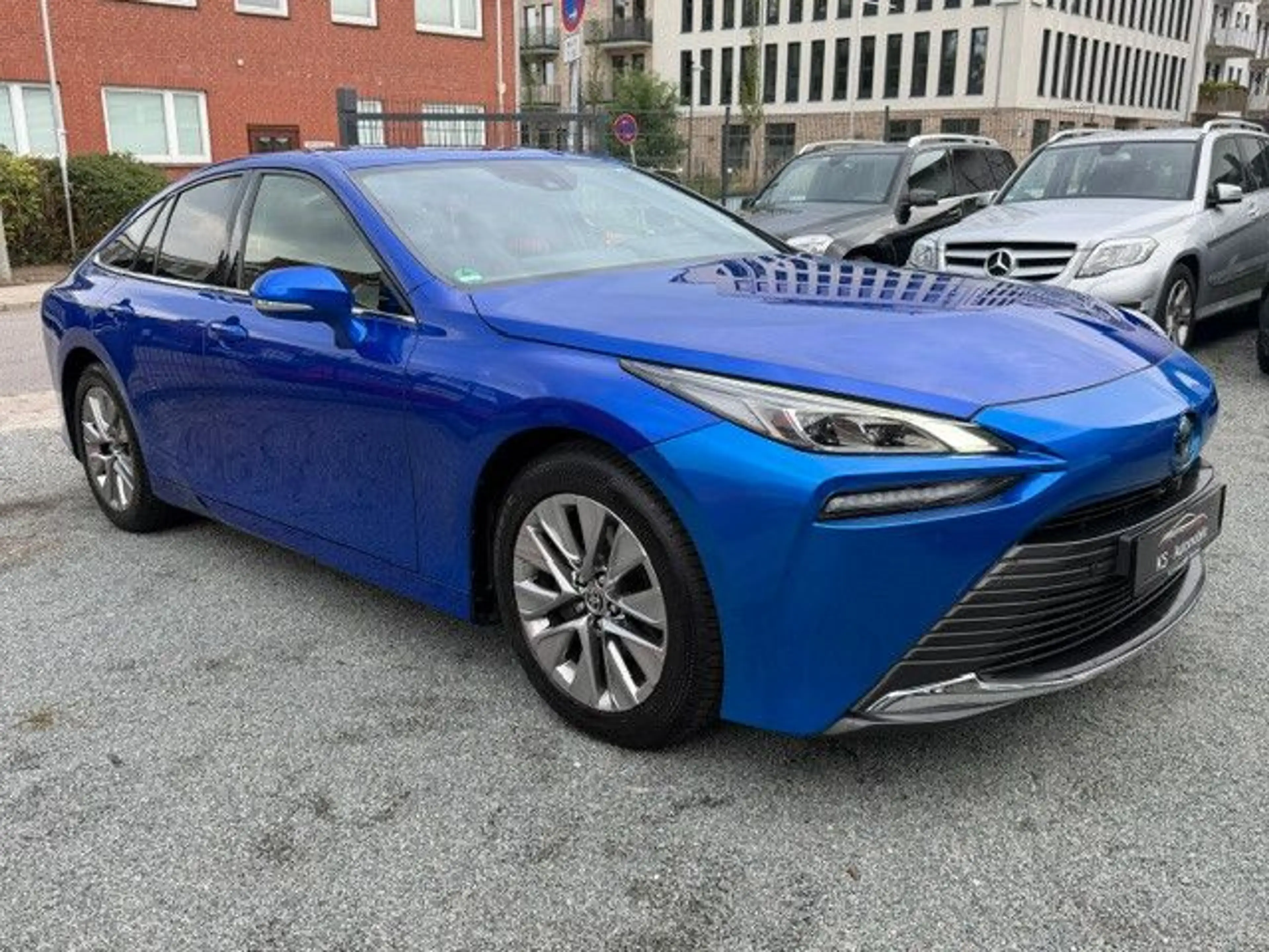 Toyota Mirai Executive 1 Hand — photo 2