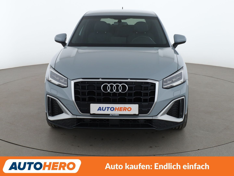 Audi Q2 35 TFSI S line Aut.*NAVI*CAM*SHZ*PDC* — photo 9