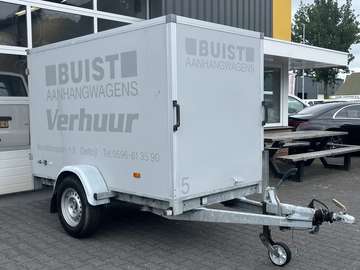 R750 Dichte aanhanger 250 x 130 x 153 cm (LxB