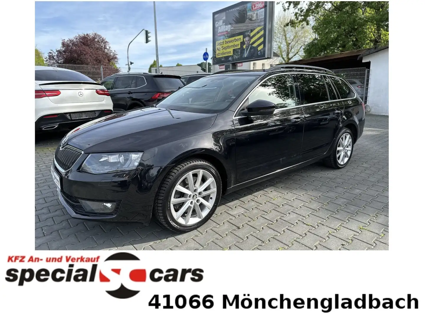 Skoda Octavia 1,8l Elegance / AHK /4X4 /Xenon / Navi Schwarz - 1