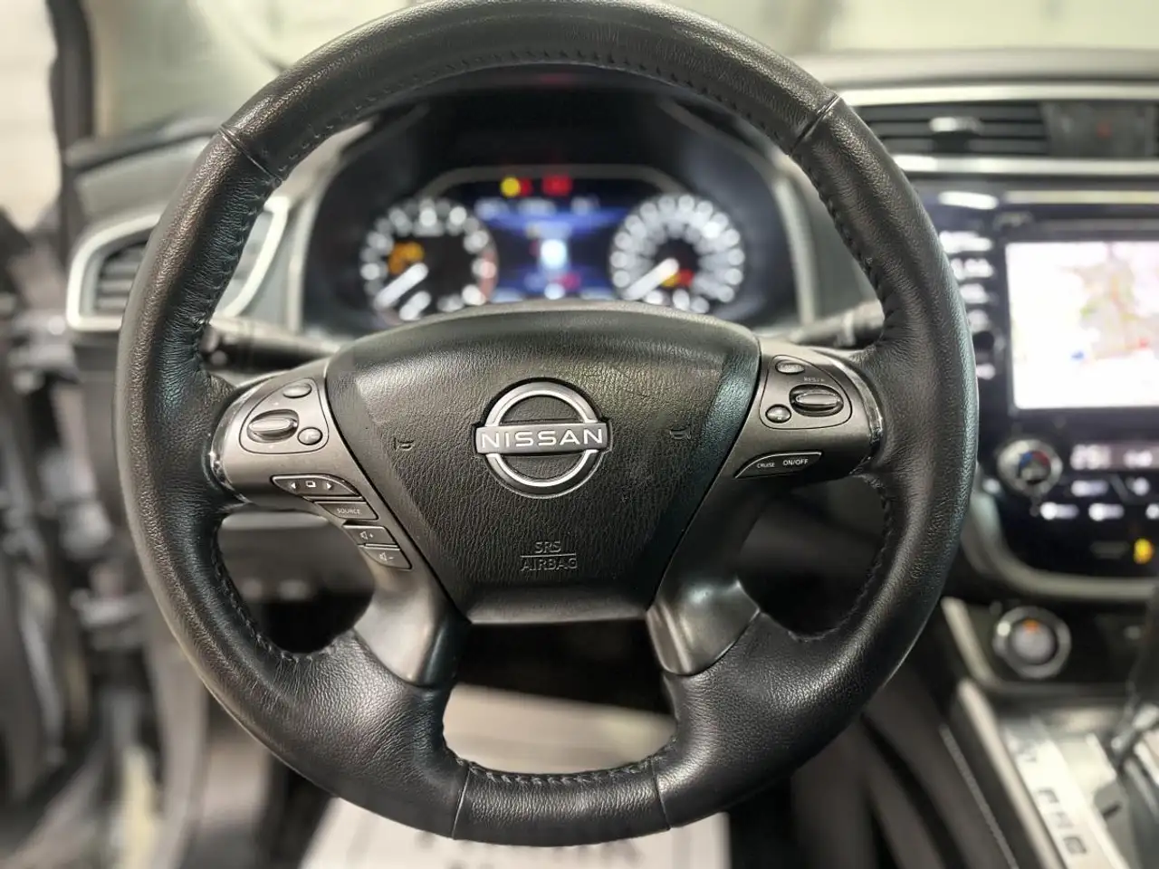 Nissan Murano снимка Nissan Murano