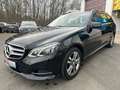 Mercedes-Benz E 220 4Matic Navi LED Tempomat PDC Euro 6 Schwarz - thumbnail 1