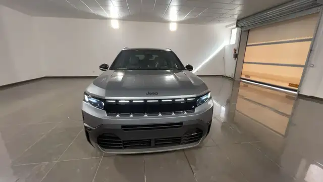 Jeep Compass view 2