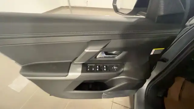 Jeep Compass view 18