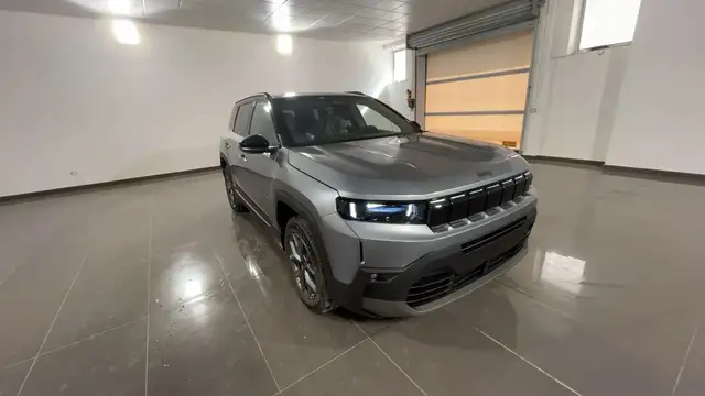 Jeep Compass view 3