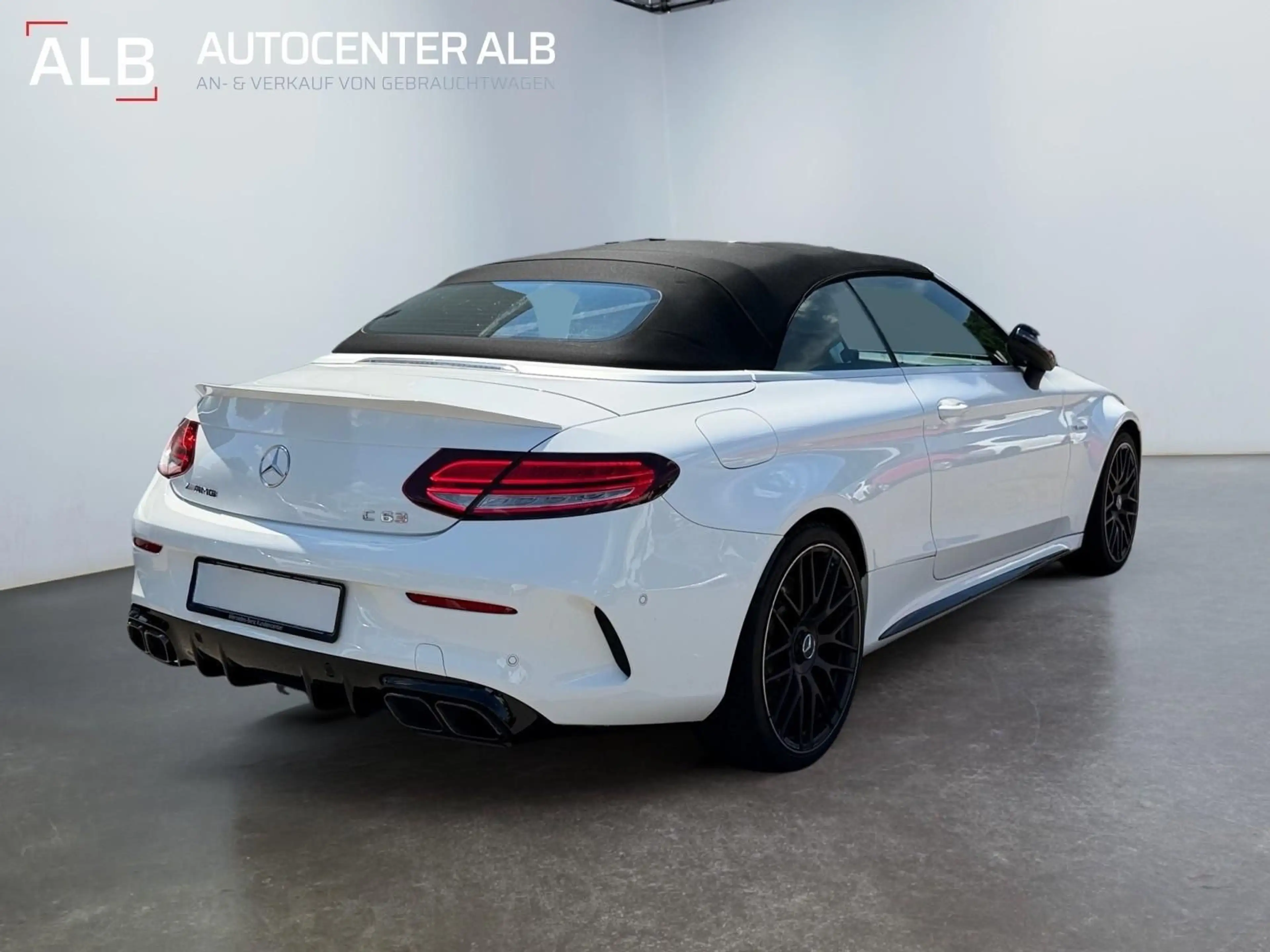 Mercedes-Benz C 63 AMG Cabrio/DIGITAL/SPORTABGAS/SHZ/BURMESTER — photo 11