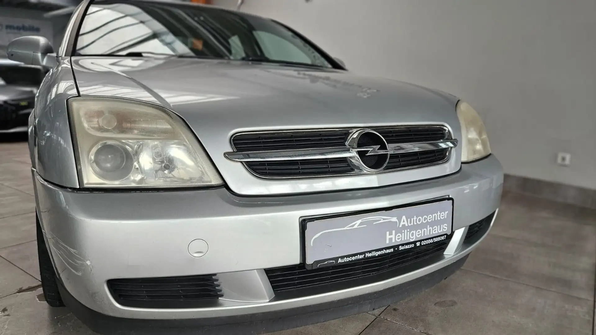 Opel Vectra C Limousine 2.2 Automatik Klimaauto Silber - 1